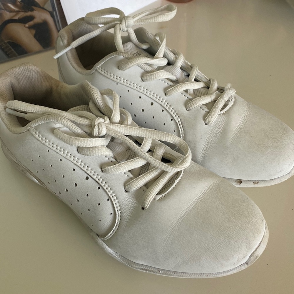 Youth Rebel cheer shoes